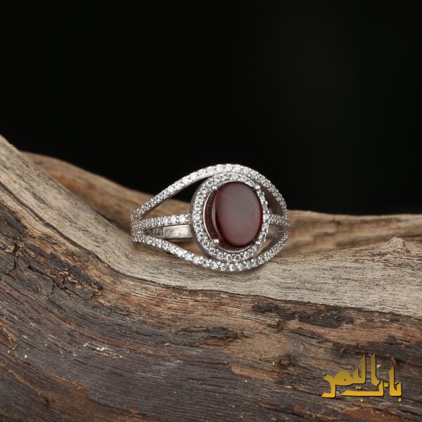 انگشتر زنانه عقیق سرخ