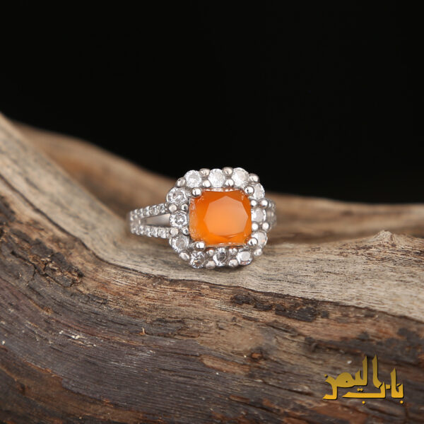انشگتر زنانه عقیق پرتقالی
