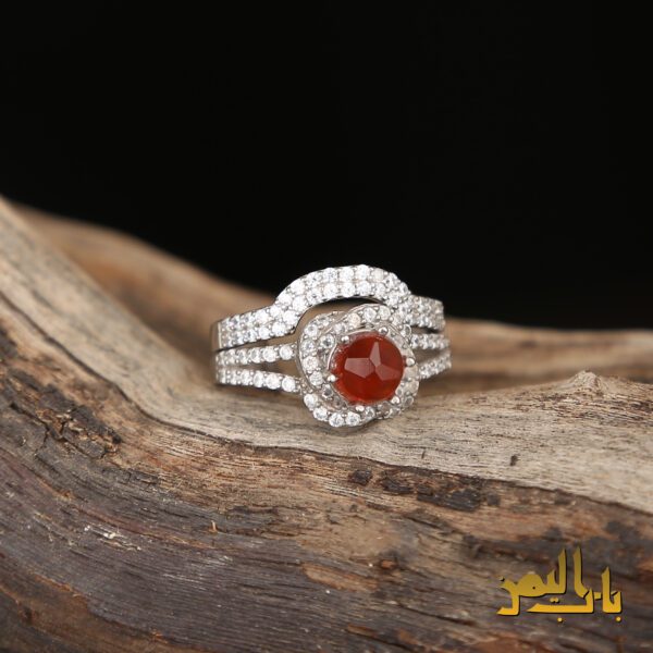 انگشتر زنانه عقیق سرخ