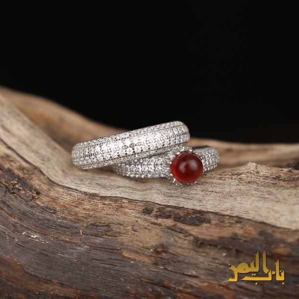 انگشتر زنانه عقیق سرخ