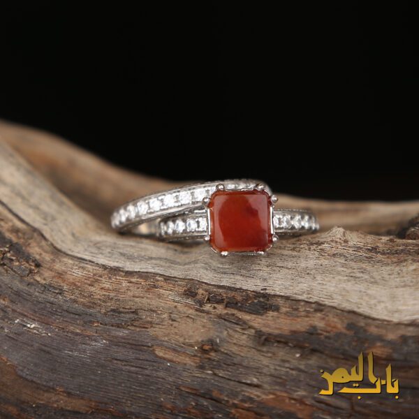 انگشتر زنانه عقیق سرخ