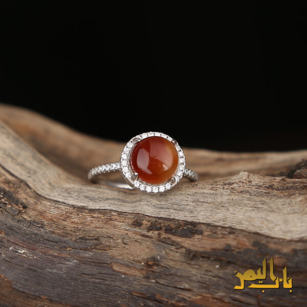 انگشتر زنانه عقیق سرخ