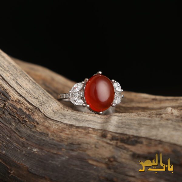 انگشتر زنانه عقیق سرخ